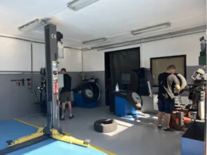 Autoservis Pneuservis Praha 6 - Tomáš Štein